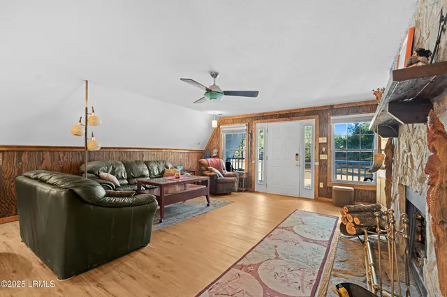 $374,900 | 554 Mariners Way, Garnett, SC 29922