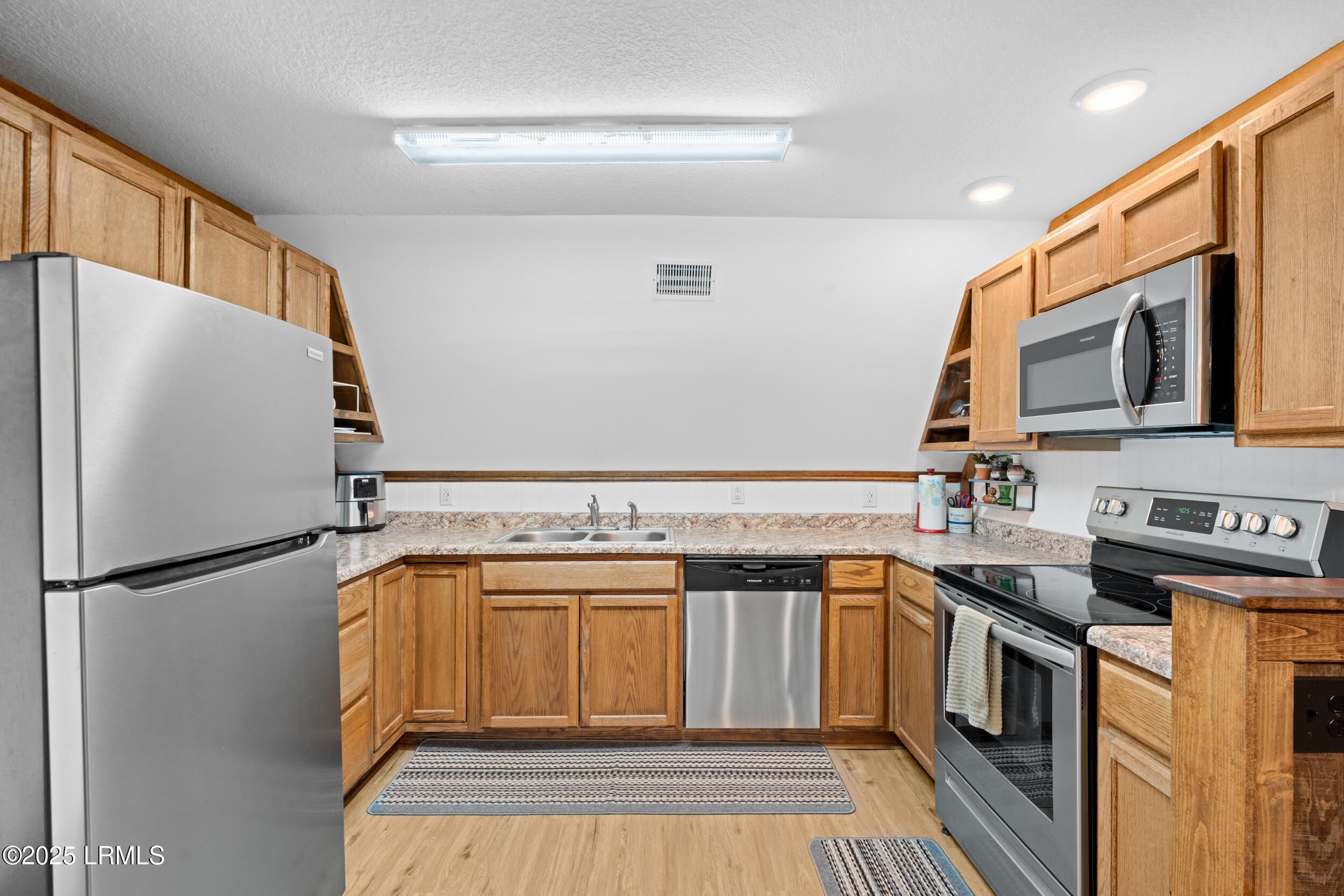 554 Mariners Way Garnett, SC 29922 - Photo 10 of 37 DSC02052