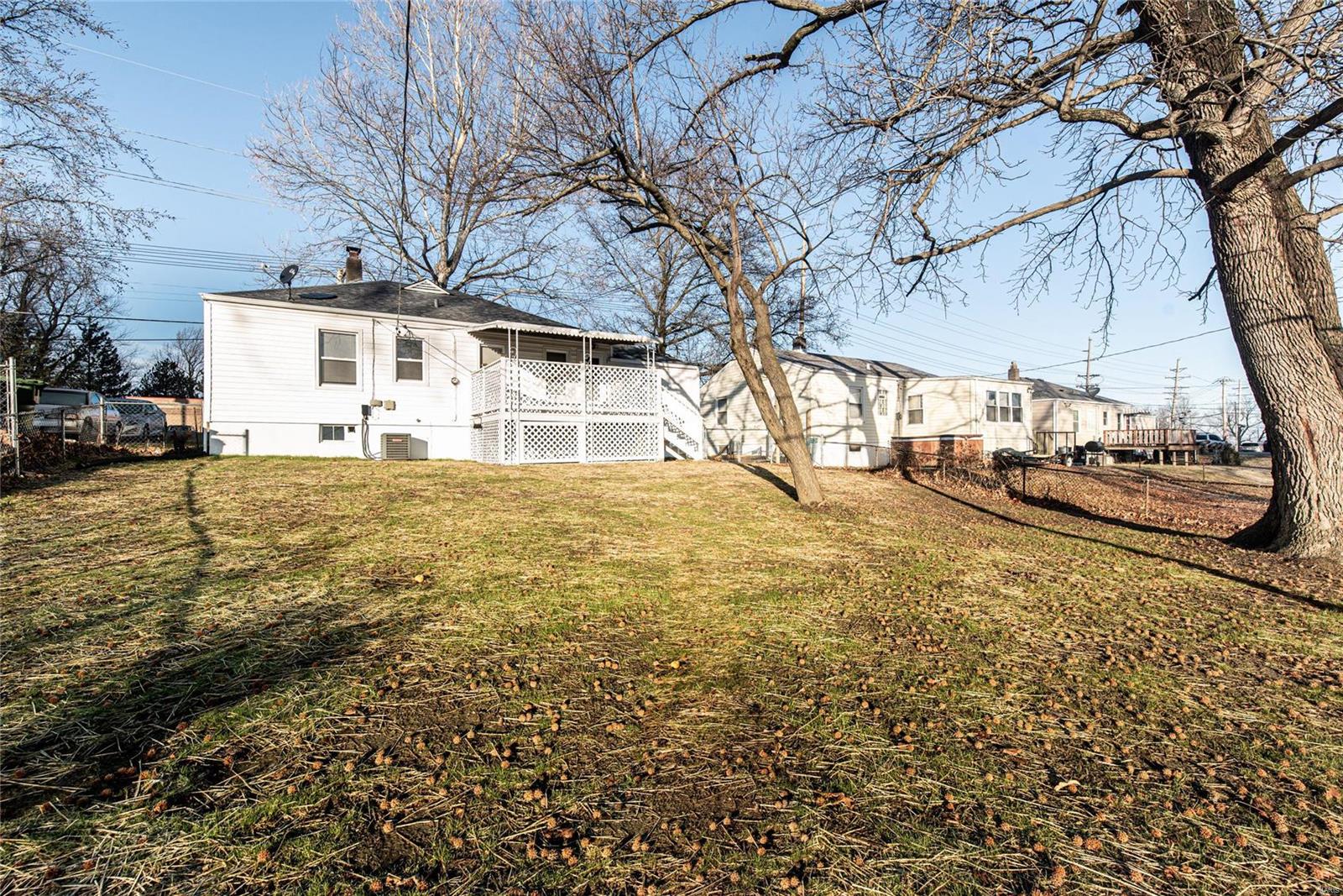3152 Ashby Road St. Ann, MO 63074 - Photo 12 of 12 Gallery Image 12