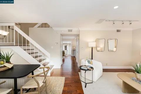 $998,000 | 182-182 Lawnview Circle, Danville, CA 94526