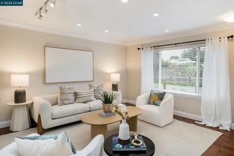 $998,000 | 182-182 Lawnview Circle, Danville, CA 94526