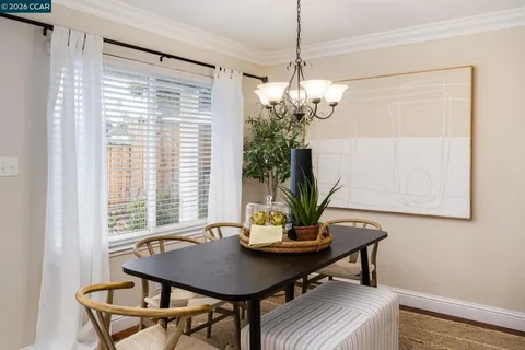 $998,000 | 182-182 Lawnview Circle, Danville, CA 94526