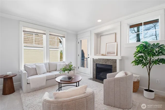 $949,000 | 3020 14th Avenue West, Unit B, Seattle, WA 98119