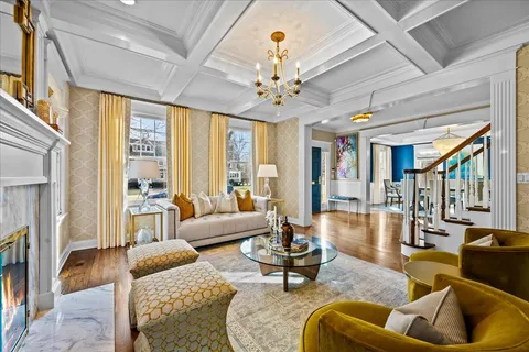 $2,295,000 | 626 Washington Avenue, Wilmette, IL 60091