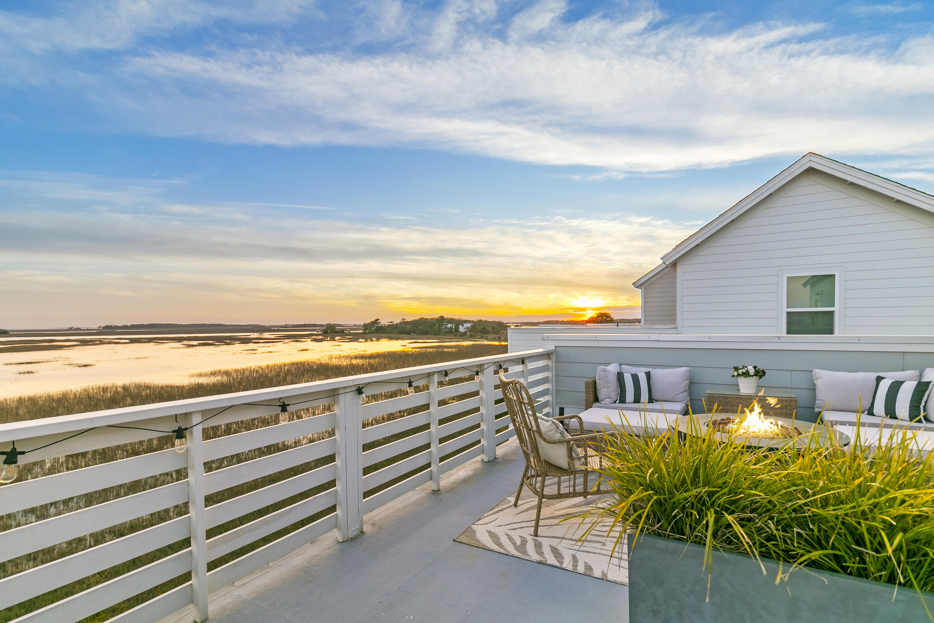 1109 Studdingsail Lane Charleston, SC 29412 - Photo 22 of 50 Views, views, views!!