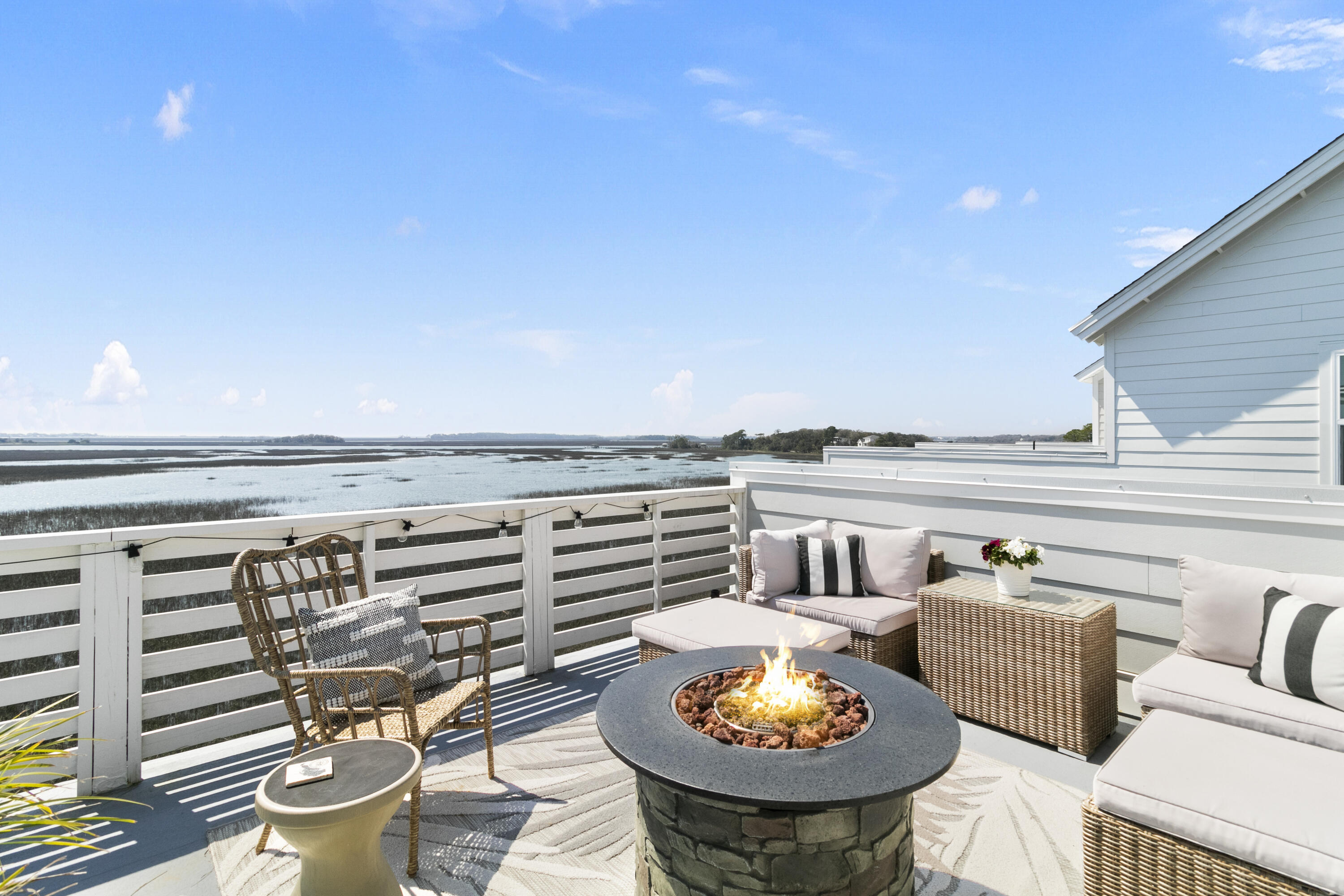 1109 Studdingsail Lane Charleston, SC 29412 - Photo 27 of 50 Stunning