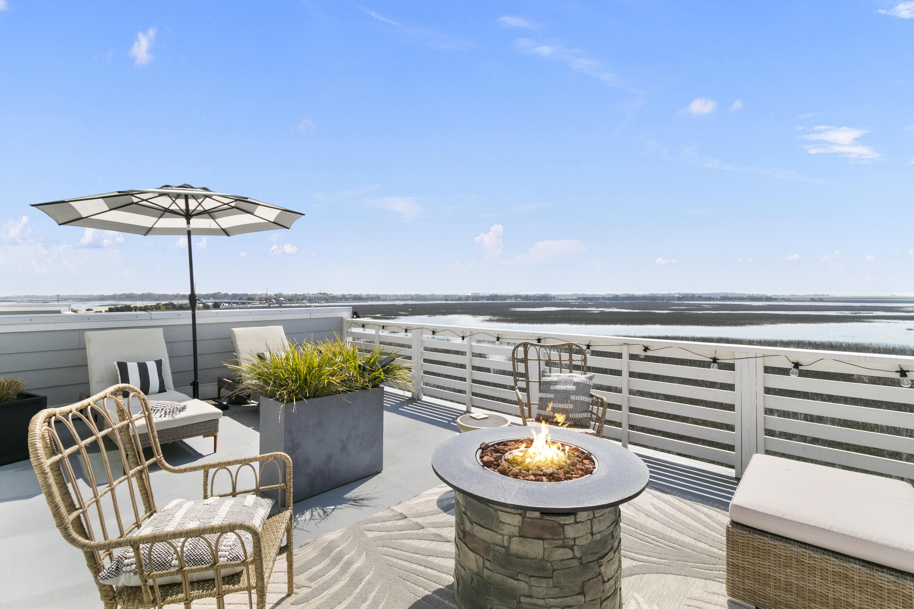 1109 Studdingsail Lane Charleston, SC 29412 - Photo 32 of 50 Paradise Found!