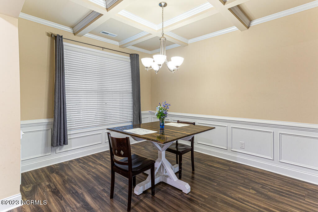 480 Star Ridge Road Carthage, NC 28327 - Photo 12 of 35 Dining Room