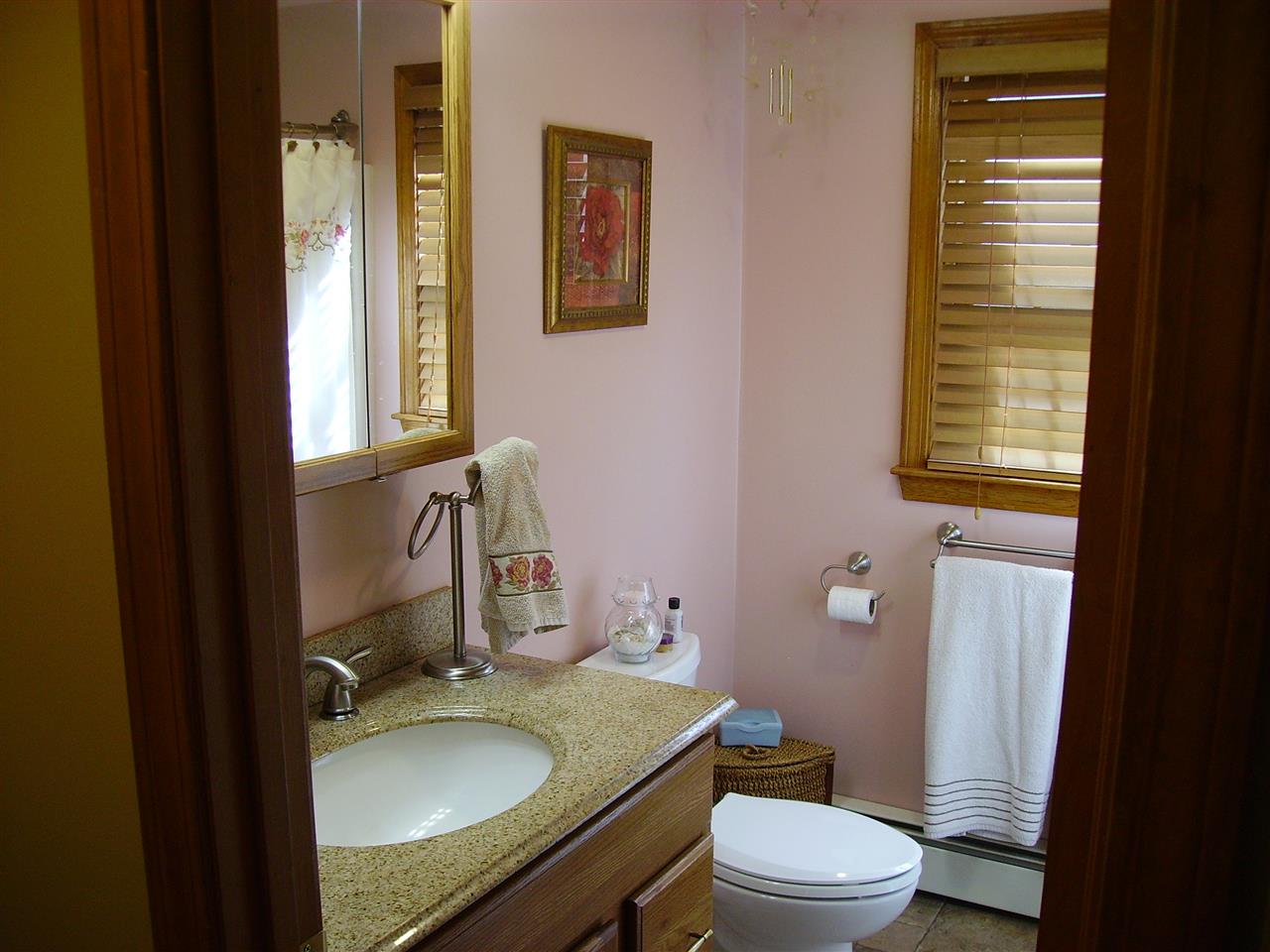 5 R Maurice Road Derry, NH 03038 - Photo 14 of 14