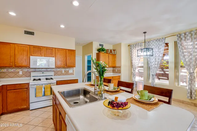 $785,000 | 6788 West Greenbriar Drive, Glendale, AZ 85308