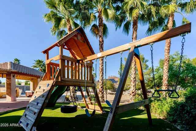 $785,000 | 6788 West Greenbriar Drive, Glendale, AZ 85308