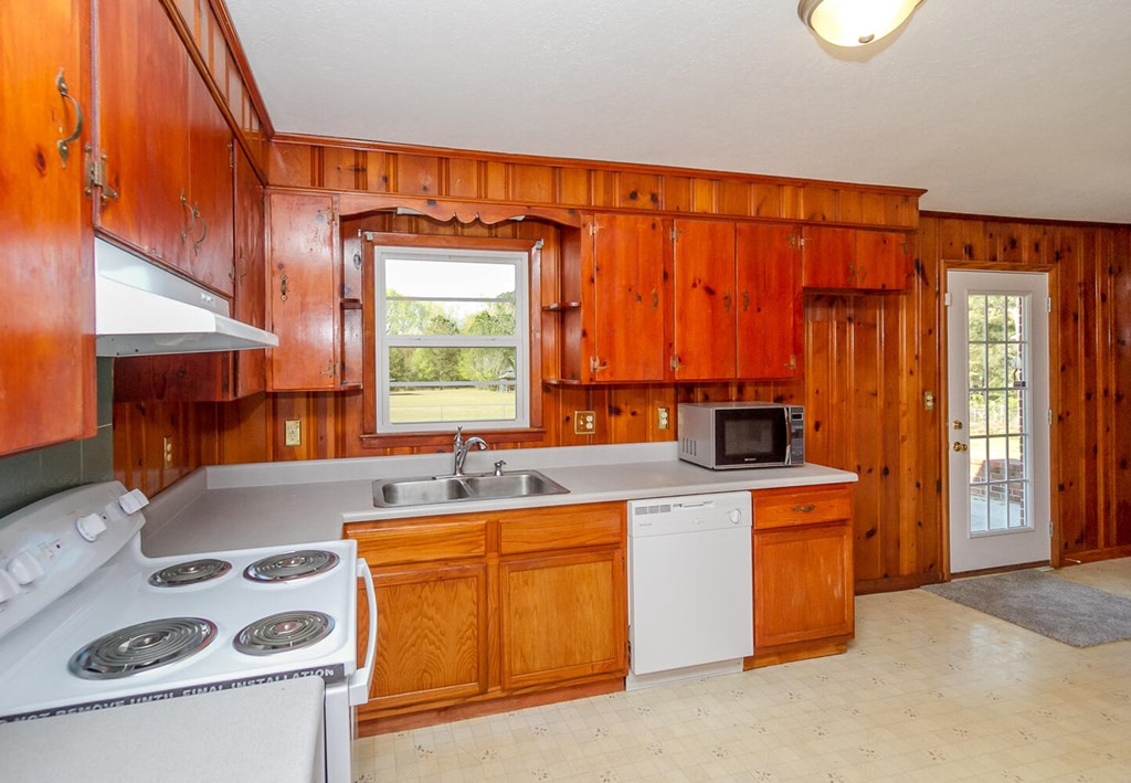 2974 Ulm Road Hephzibah, GA 30815 - Photo 8 of 26