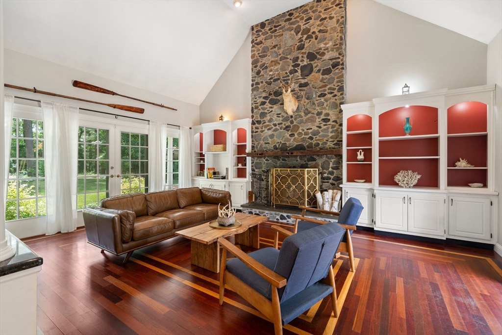 103 Wapping Road Kingston, MA 02364 - Photo 6 of 42