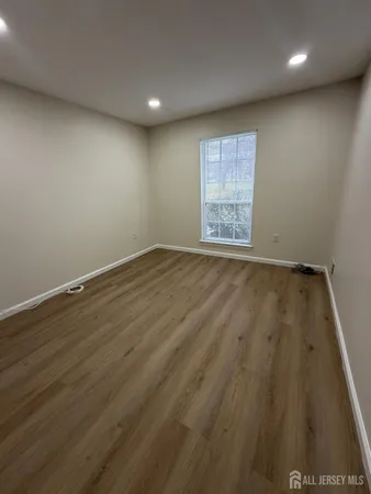 $2,850 | 32 Columbus Drive, Franklin Park, NJ 08823