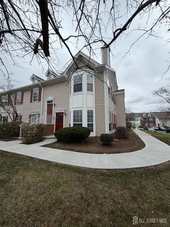 $2,850 | 32 Columbus Drive, Franklin Park, NJ 08823