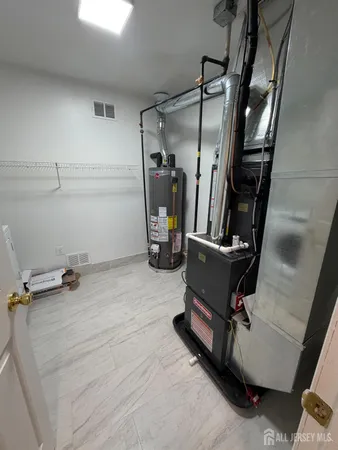 $2,850 | 32 Columbus Drive, Franklin Park, NJ 08823