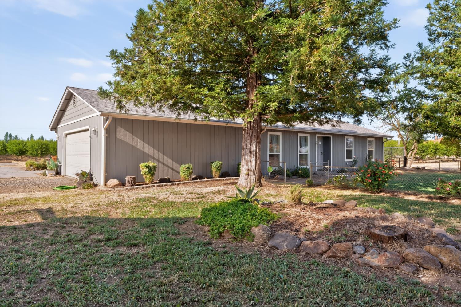 204 Barry Road Yuba City, CA 95991 - Photo 2 of 47
