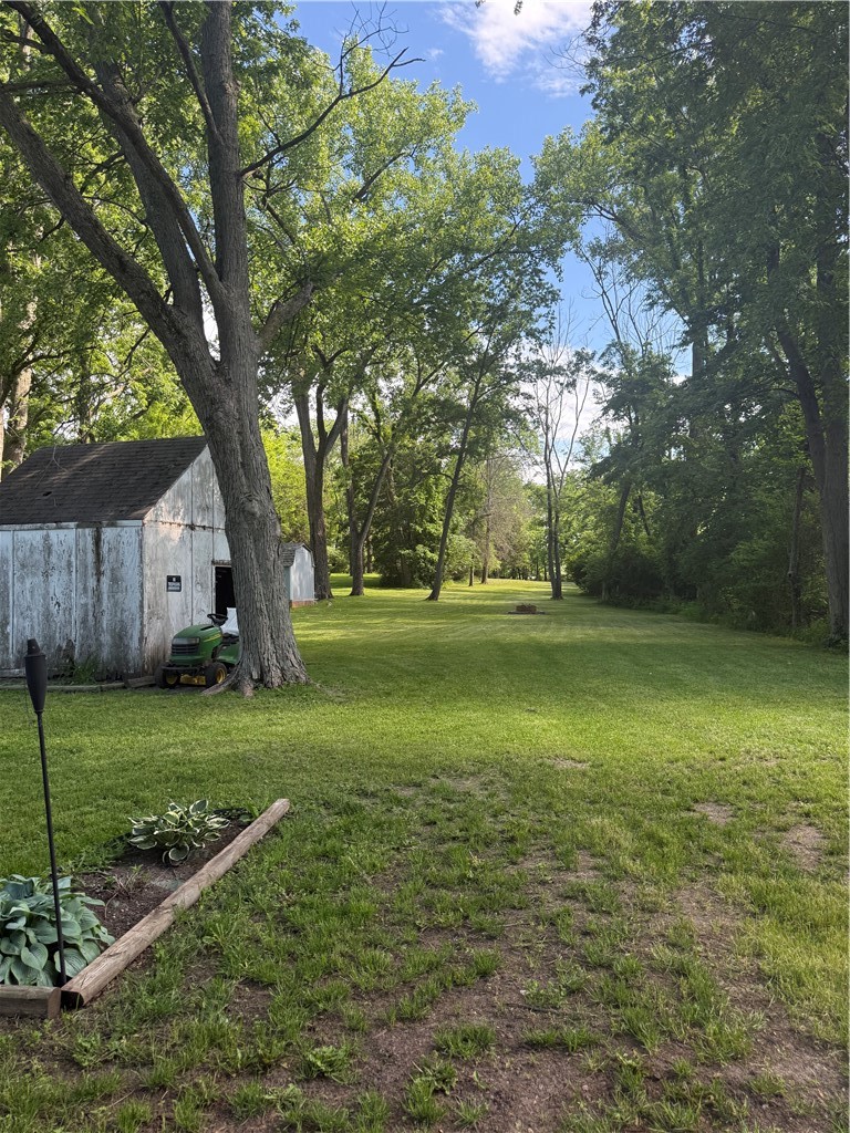 1529 West Ravina Park Road Decatur, IL 62526 - Photo 7 of 27