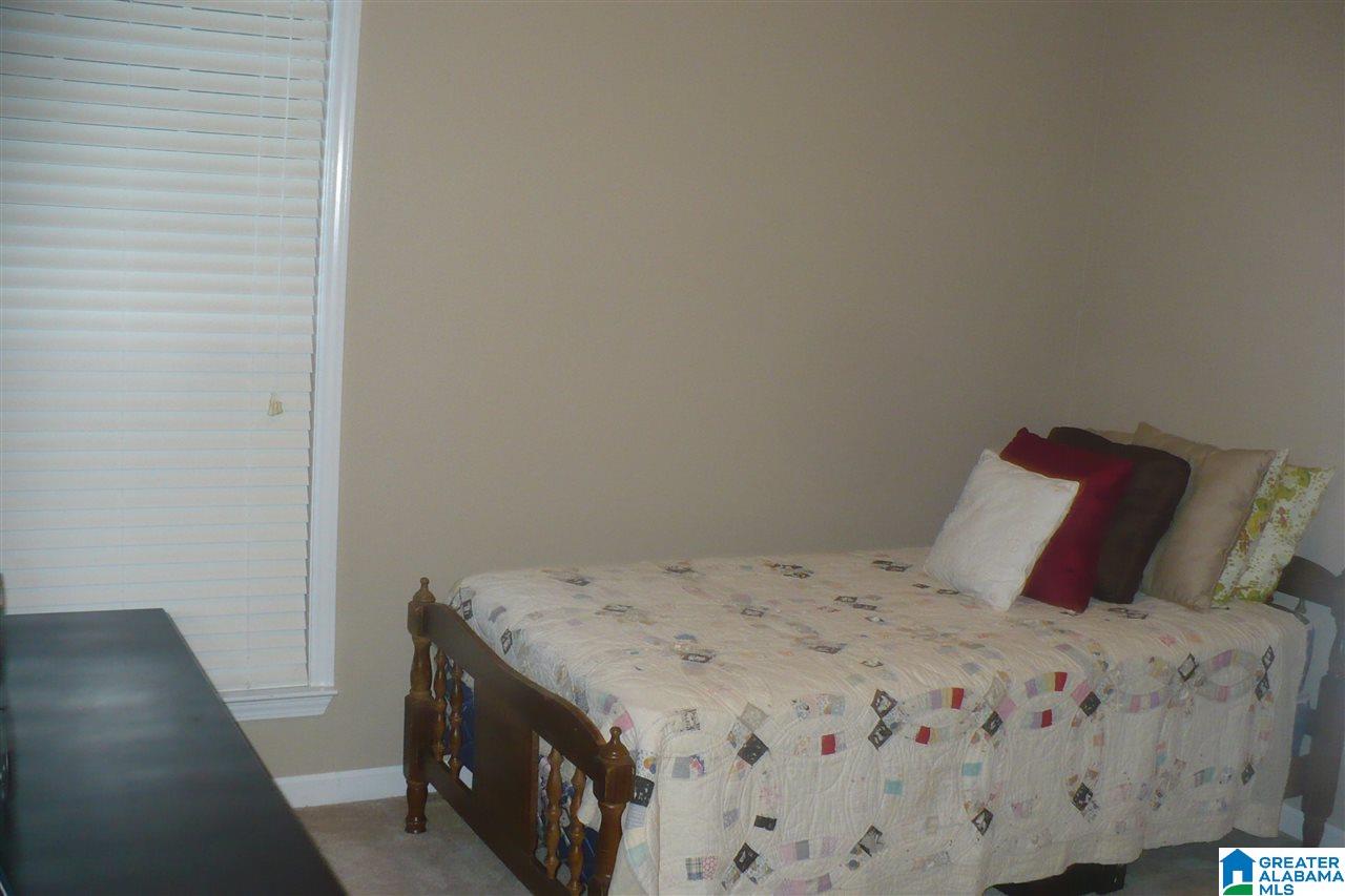 979 Hickory Street Moody, AL 35004 - Photo 13 of 20