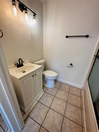 $105,000 | 1151 South Chestnut Avenue, Unit 110, Fresno, CA 93702