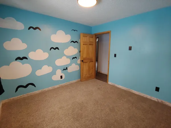 $289,900 | 1813 Robin Hood Drive, Thief River Falls, MN 56701