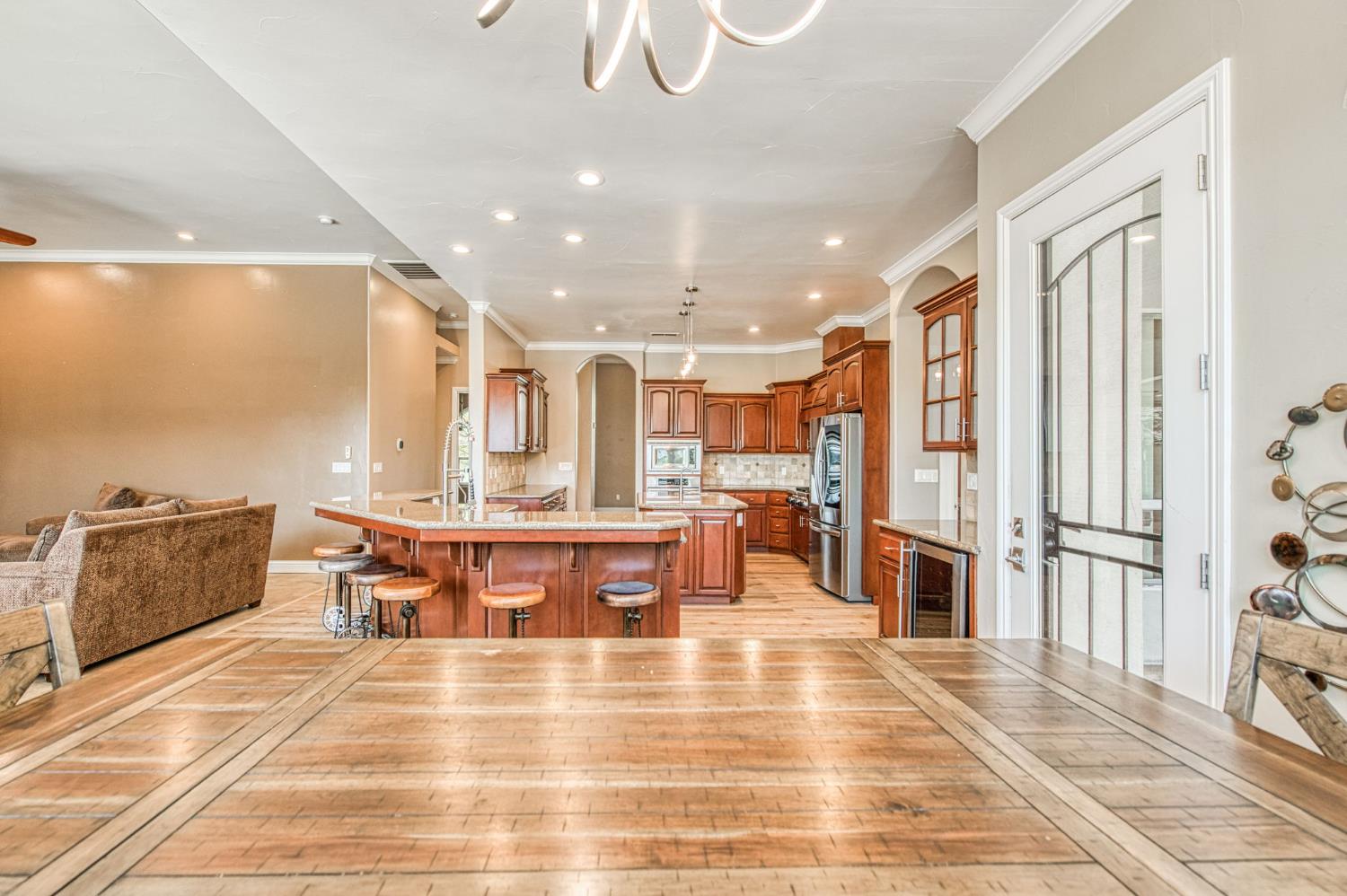 12629 Bronco Road Madera, CA 93636 - Photo 11 of 94