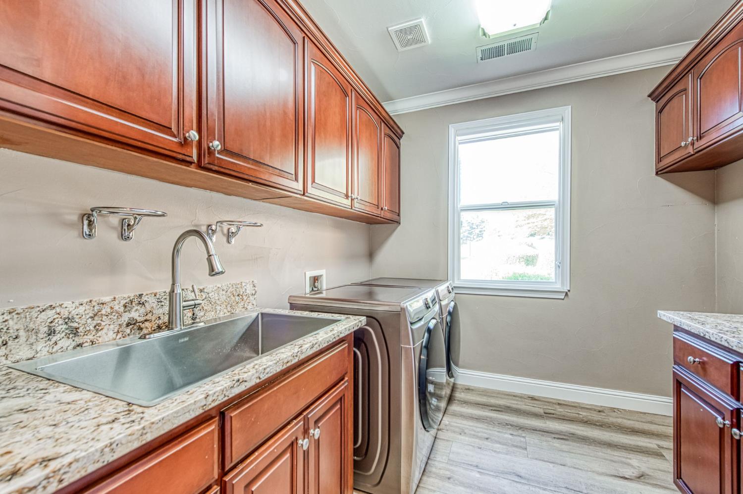 12629 Bronco Road Madera, CA 93636 - Photo 31 of 94