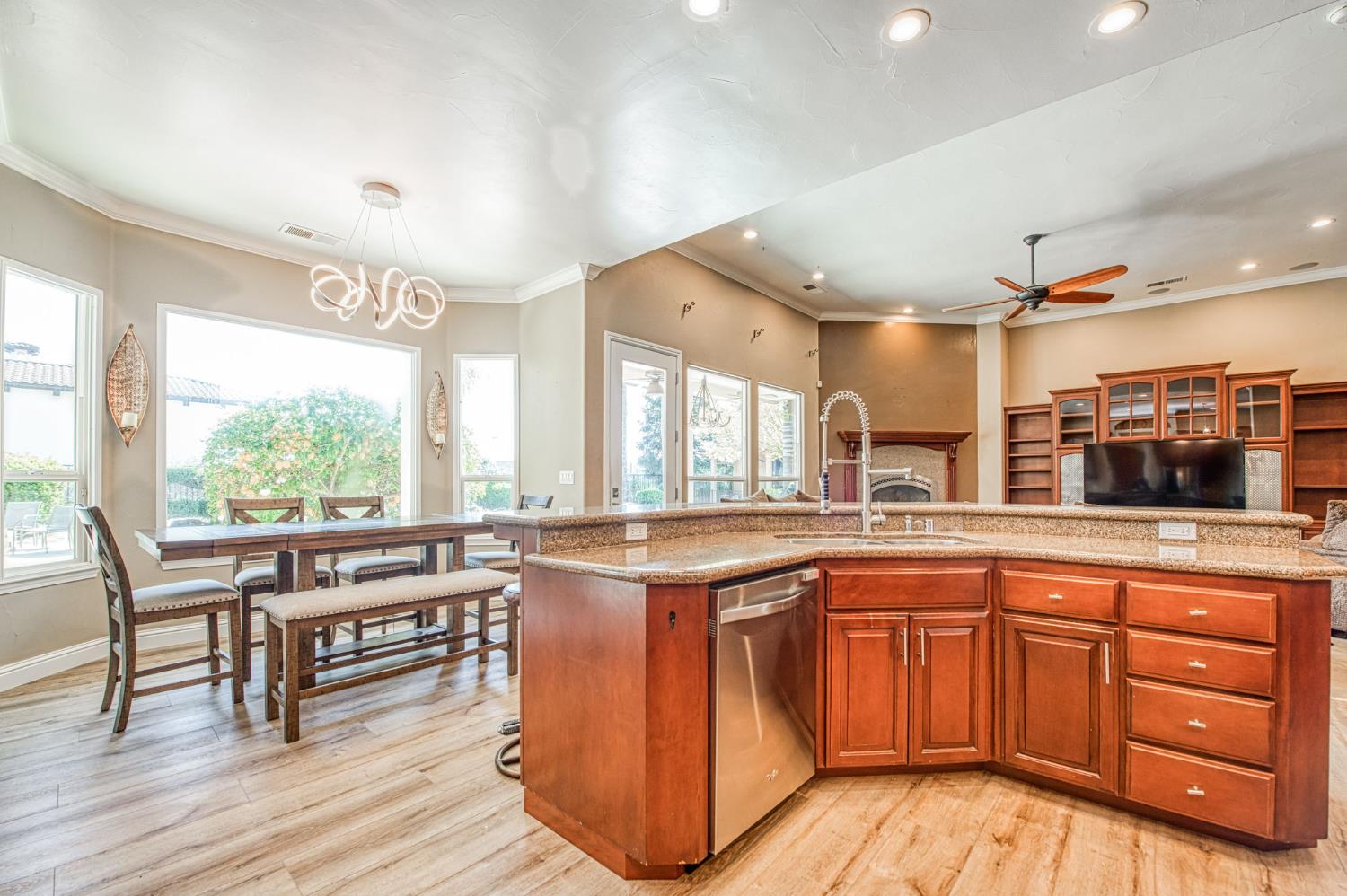 12629 Bronco Road Madera, CA 93636 - Photo 43 of 94