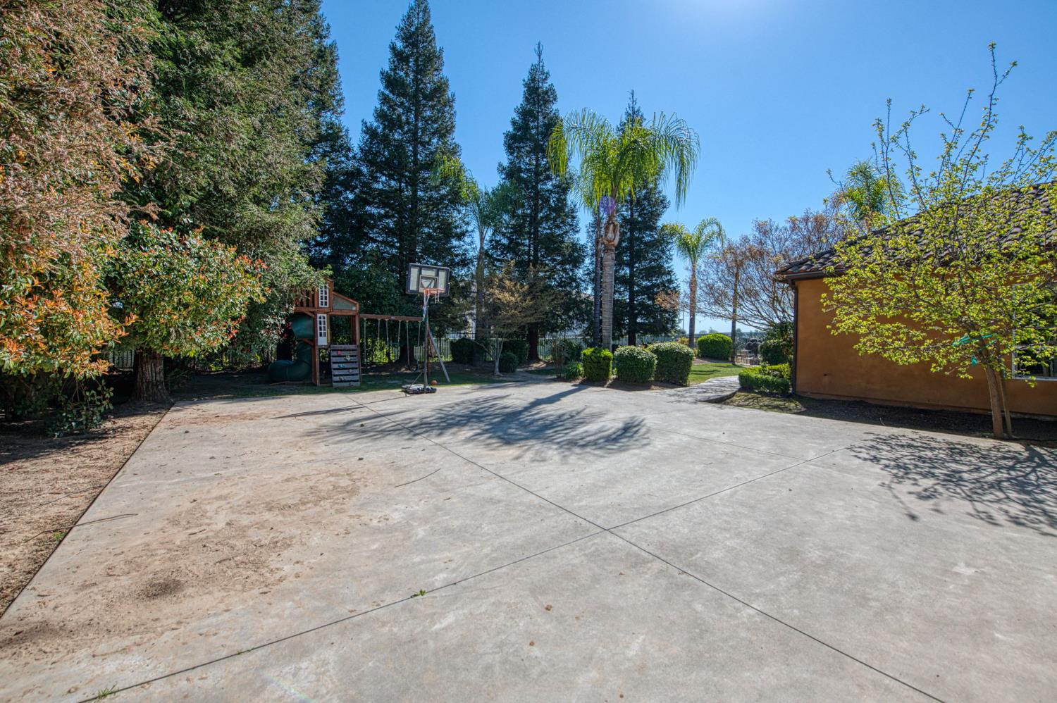 12629 Bronco Road Madera, CA 93636 - Photo 66 of 94