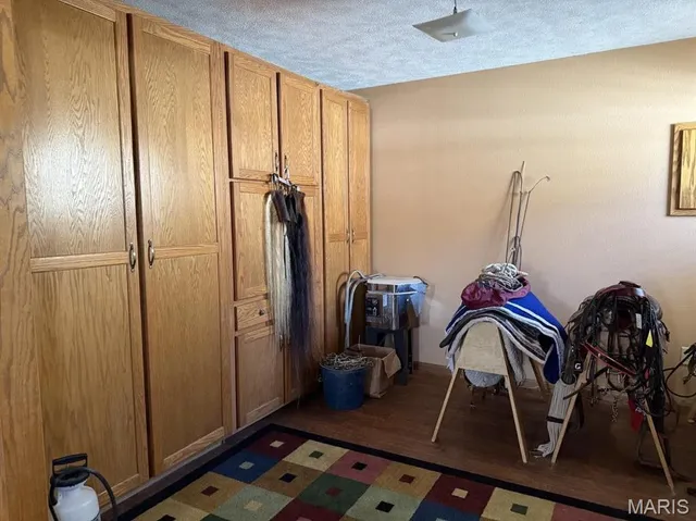 $550,000 | 27409 Missouri Drive, Lebanon, MO 65536