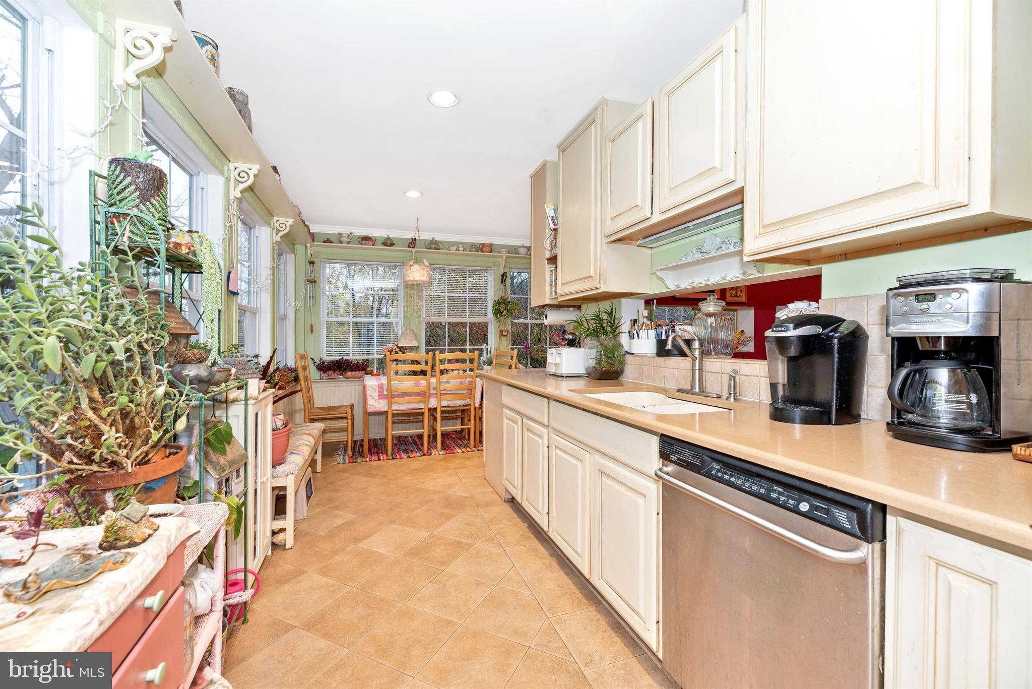 7211 Mountain Church Road Middletown, MD 21769 - Photo 14 of 62 Kitchen - Look at all the windows!