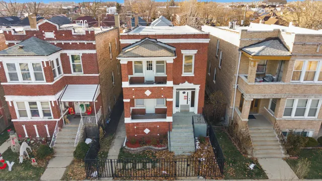 $467,300 | 2102 South 50th Avenue, Cicero, IL 60804