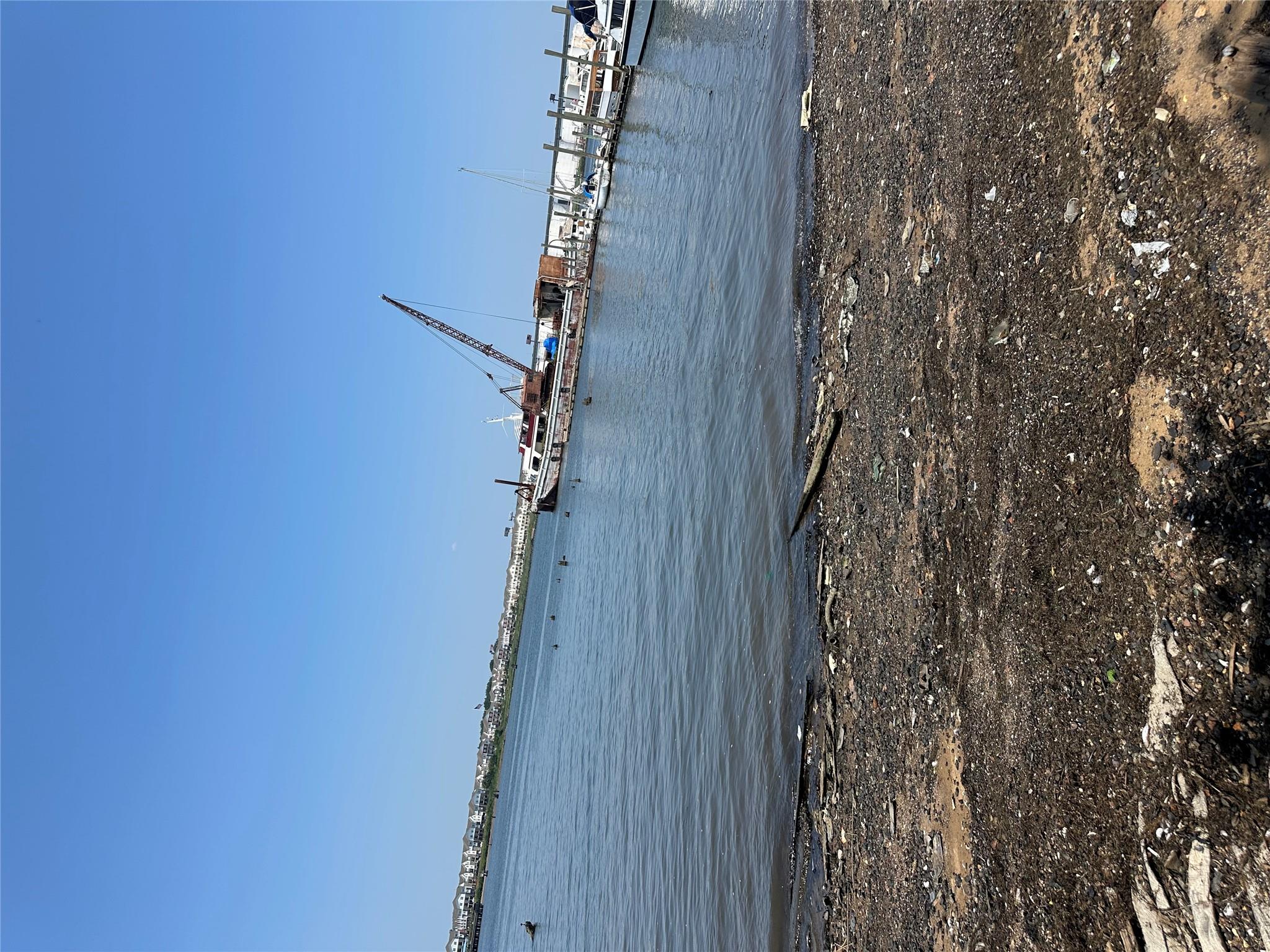 397 Ellis Street Staten Island, NY 10307 - Photo 7 of 8 a view of a ocean view