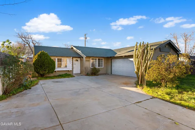 $414,900 | 38609 Glenraven Avenue, Palmdale, CA 93550
