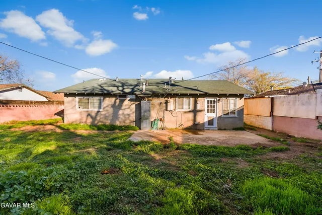 $414,900 | 38609 Glenraven Avenue, Palmdale, CA 93550