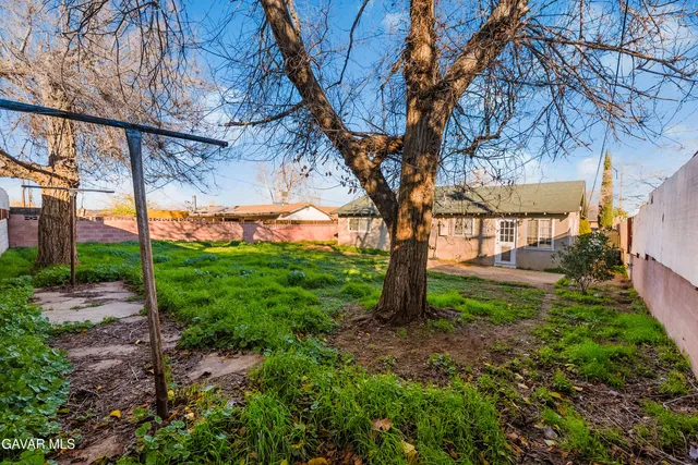 $414,900 | 38609 Glenraven Avenue, Palmdale, CA 93550