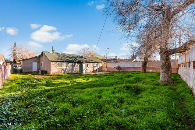 $414,900 | 38609 Glenraven Avenue, Palmdale, CA 93550