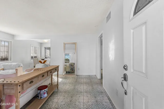 $414,900 | 38609 Glenraven Avenue, Palmdale, CA 93550