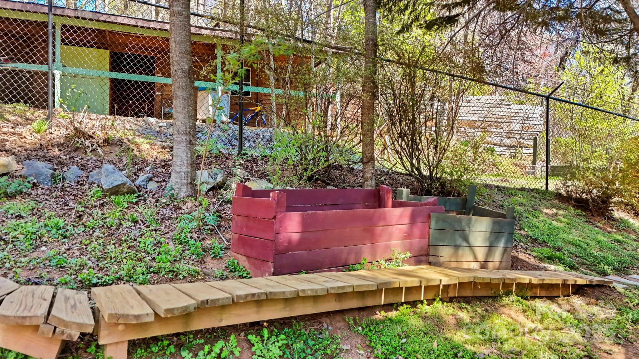 2872 Old Morganton Road Southwest Lenoir, NC 28645 - Photo 8 of 48 Gallery Image 8