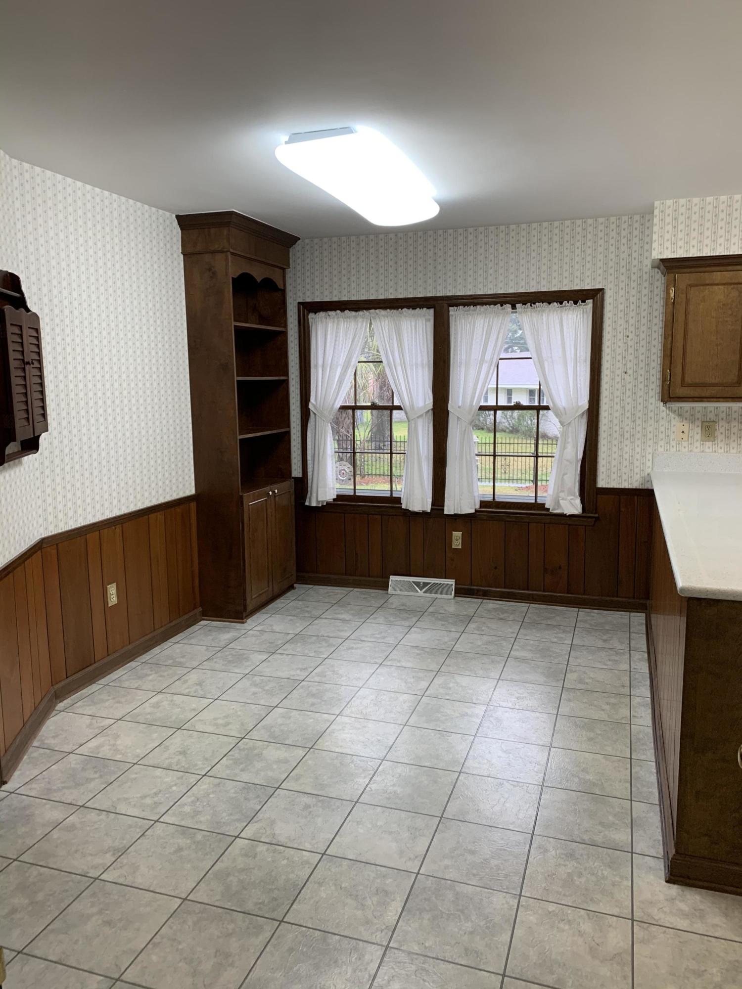2822 Wofford Road Charleston, SC 29414 - Photo 5 of 32 Breakfast