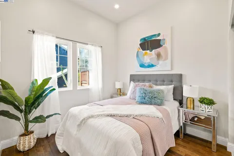 $750,000 | 857 McElroy Street, Oakland, CA 94607