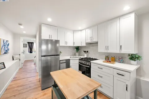 $750,000 | 857 McElroy Street, Oakland, CA 94607