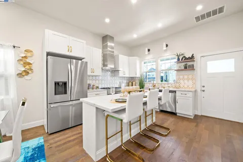 $750,000 | 857 McElroy Street, Oakland, CA 94607