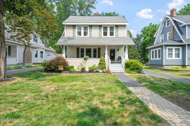 $335,000 | 431 Delaware Avenue, Bethlehem, NY 12054