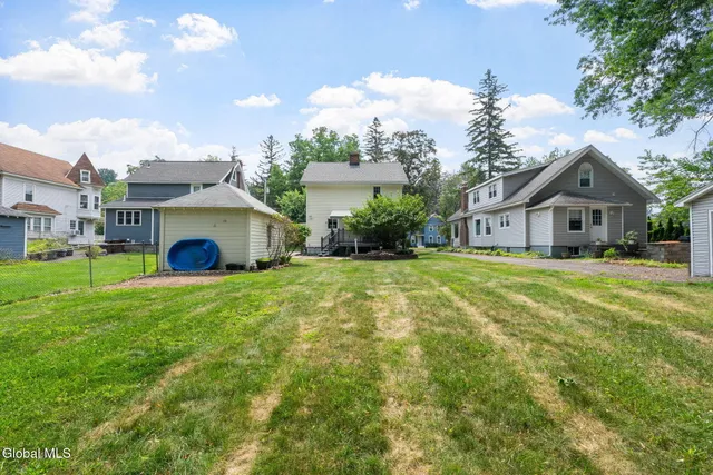 $335,000 | 431 Delaware Avenue, Bethlehem, NY 12054