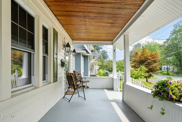 $335,000 | 431 Delaware Avenue, Bethlehem, NY 12054