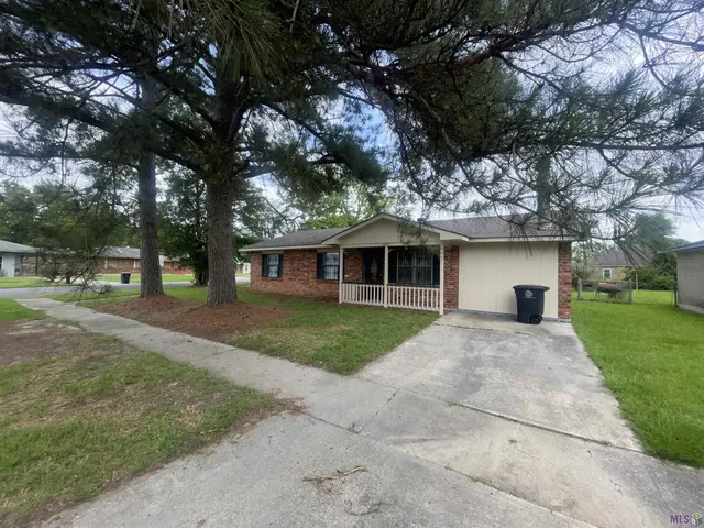 $180,900 | 6822 Oak Park Drive, Baton Rouge, LA 70812