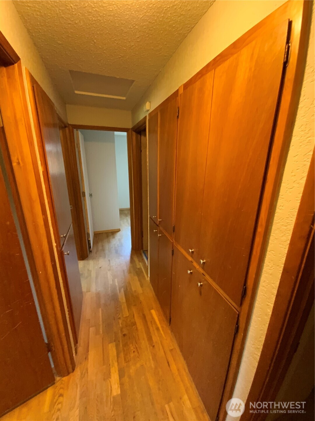 621 Brookdale Road East Tacoma, WA 98445 - Photo 10 of 14 a view of bathroom