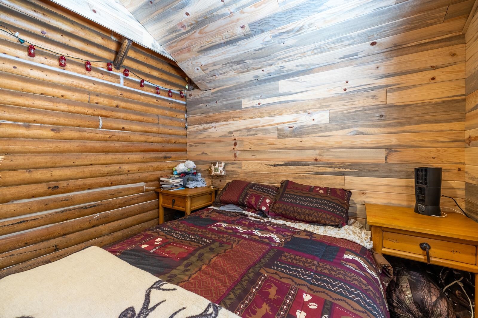 10486 Casper Mountain Road Casper, WY 82601 - Photo 11 of 47