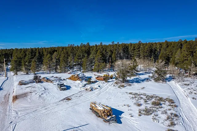 $199,900 | 10486 Casper Mountain Road, Casper, WY 82601